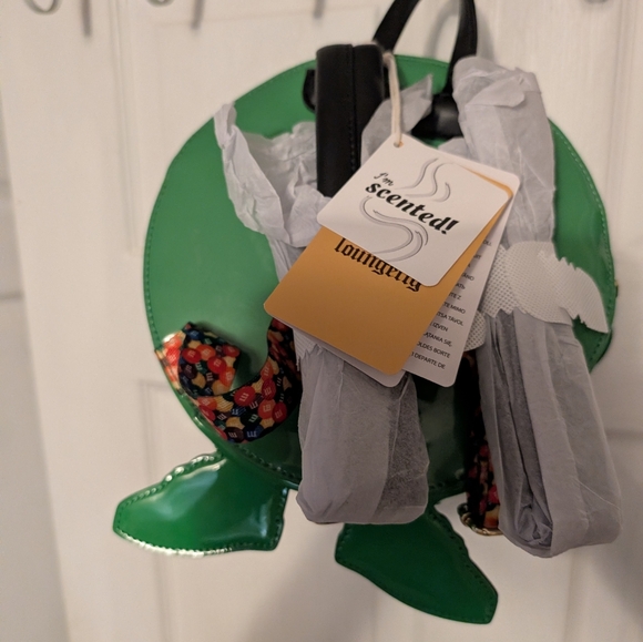 Loungefly x M&M'S Green Character Cosplay Chocolate Scented Mini Backpack - Picture 5 of 5